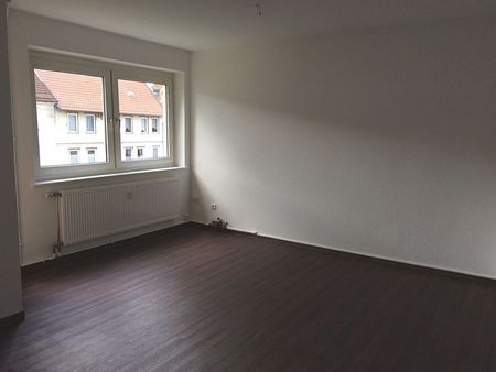 + 1 Zimmer mit modernisiertem Badezimmer + - Photo 4