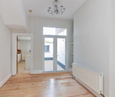 70 Ardenlee Avenue, Belfast, BT6 0AB - Photo 5