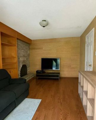 For Lease - 6 Rollingwood Drive, Toronto, Ontario - Photo 1