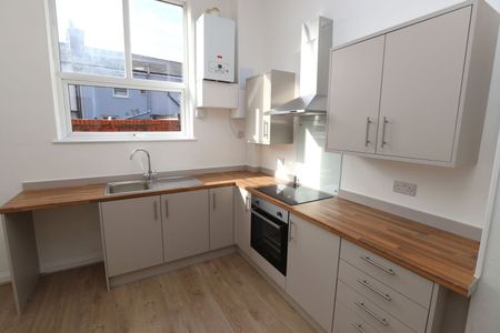 Andrew Street, Bury, BL9 7HD - Photo 5