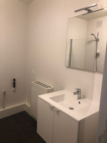 Appartement met 2 slaapkamers in het centrum van VEURNE. - Foto 3