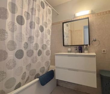 STUDIO BIS AVEC CHAMBRE - Photo 6