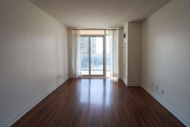 For Lease - 330 Burnhamthorpe Road Unit# 801, Mississauga, Ontario - Photo 1