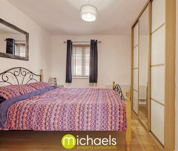 15 Salamanca Way, Colchester, CO2 9GB - Photo 5