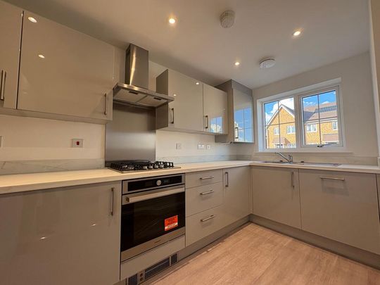 2 bedroom terraced house to rent - Photo 1