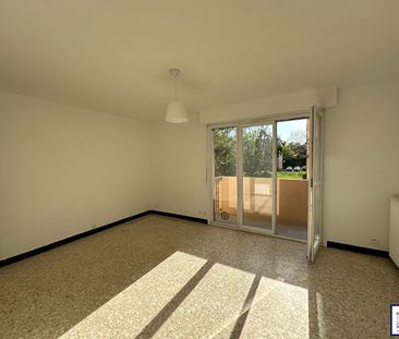 Location Appartement 1 pièce 31m² - Photo 1