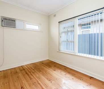 Lovely home located in the heart of Mitcham! - Photo 6