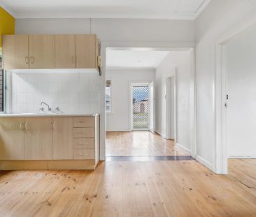 Affordable Two Bedroom Home - Photo 4