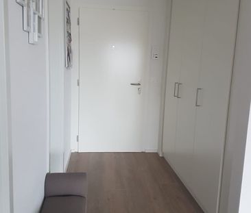 MAGNIFIQUE 2 ½ PIECES AVEC GRAND BALCON ! - Photo 3