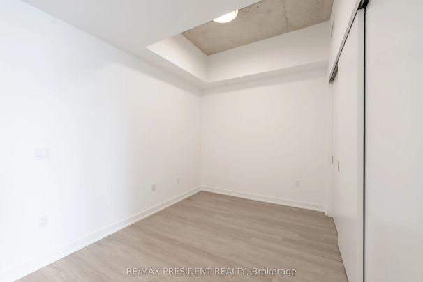 284 King Street E #803 - Photo 1