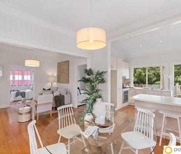 Stunning Queenslander! - Photo 6