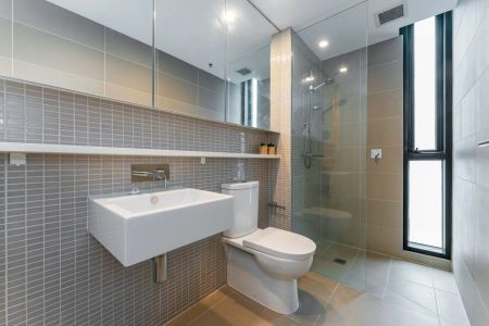 Stylish North-Facing Apartment in a Premier Lakeside Precinct - Photo 4