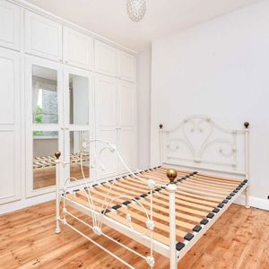 Tooting Bec Gardens, SW16 1QY, London - Photo 2