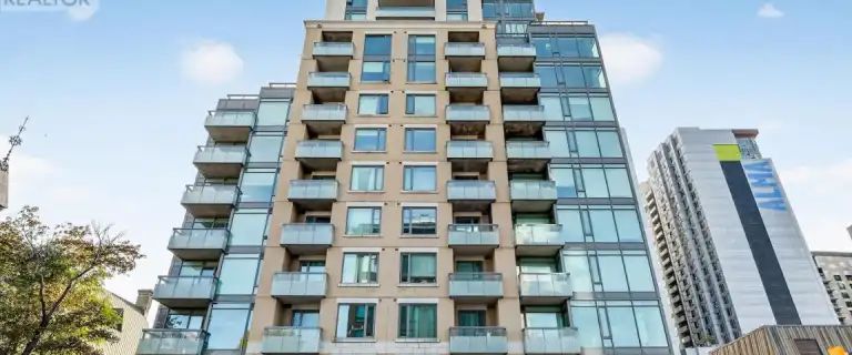 1113 - 238 BESSERER STREET | 1113 - 238 BESSERER STREET, Ottawa - Photo 1