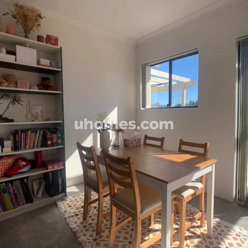 2Bedrooms, 1Bathrooms - Photo 1