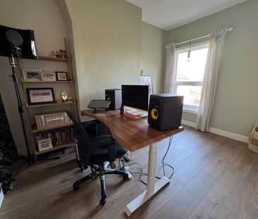 2 bedroom terraced house to rent - Photo 4