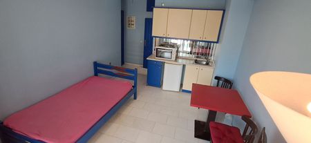 Studio/Γκαρσονιέρα για ενοικίαση - Νίκαια, - Φωτογραφία 4