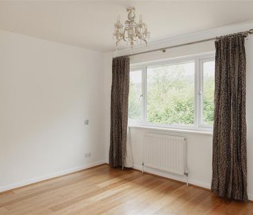 3 bedroom end of terrace house to rent - Photo 6