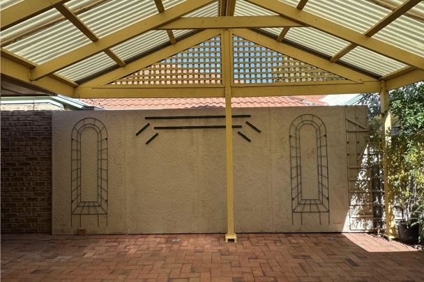 Spacious Family Home in Peaceful, Convenient Location! - Photo 1