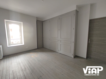 T3 DE 74 m² PROCHE PLACE DES CARMES - Photo 5