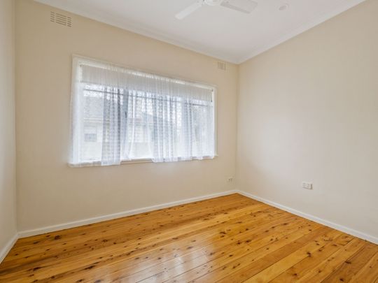 2/746 Macauley Street, Albury NSW 2640 - Apartment For Rent | Domain - Photo 1
