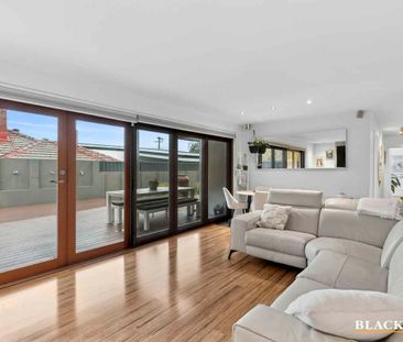 A rare lifestyle opportunity in a tightly held Inner South location - Photo 3