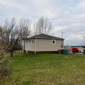 Maison a loué-grand terrain et vue imprenable sur la nature - Photo 2