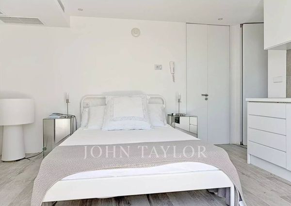 Luxury Villa for rent in Es Cubells, Balearic Islands