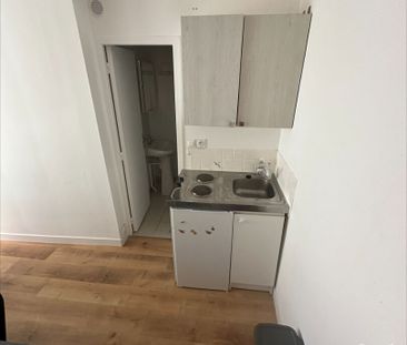 Studio meublé – Secteur Vaucelles - Photo 3