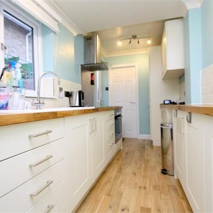 2 bedroom cottage to rent - Photo 1