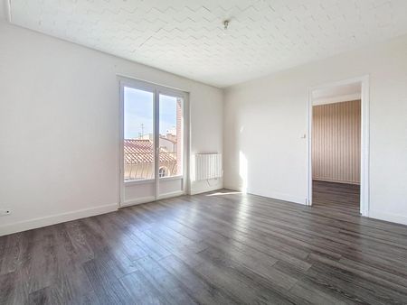 Location Appartement 3 pièces 53m² PERPIGNAN 66000 - Photo 2