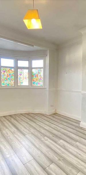 House share to rent - Photo 1