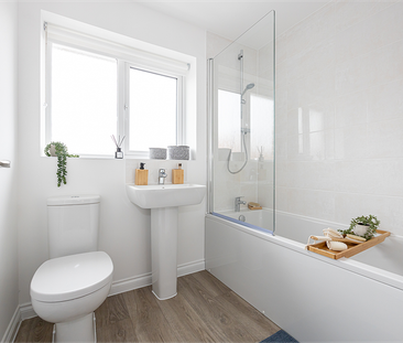 3 bedroom semi-detached house to rent - Photo 6