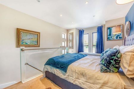 5 bedroom detached house to rent - Photo 4