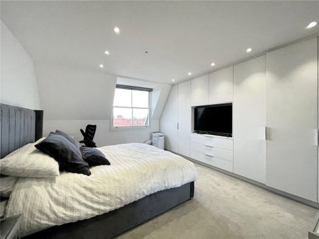 1 bedroom penthouse to rent - Photo 4