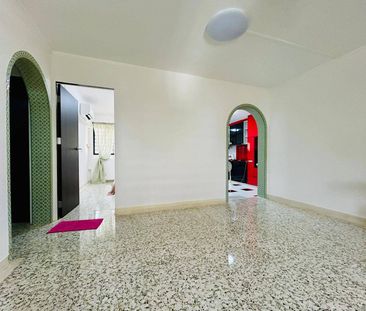 3 Bedroom HDB_FOUR_ROOM at Ang Mo Kio - Photo 4