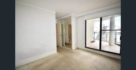Resort-Style Living in the Heart of Rockdale - Photo 4