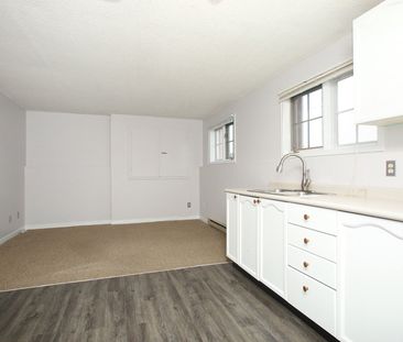 For Lease - 42 Tecumseh Avenue Unit# 2, Oshawa, Ontario - Photo 5
