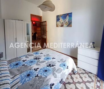 Valencia - Photo 3