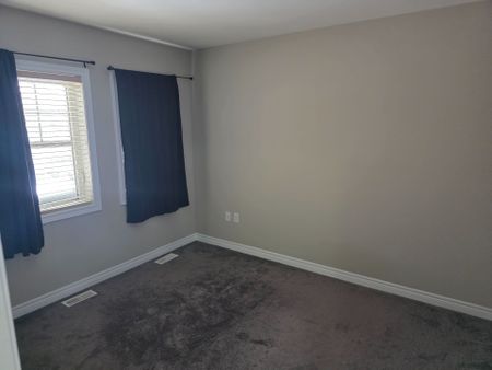 For Lease - 148 Finegan Circle, Brampton, Ontario - Photo 3