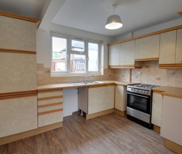 2 bed semi-detached house to rent in Shakespeare Street, Leicester,... - Photo 5
