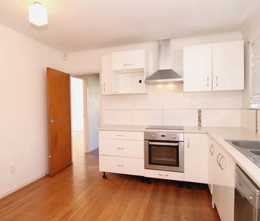 Unit 2, 2 McDonald Crescent, Ellerslie, Auckland - Photo 1