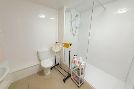 3 bedroom property to rent - Photo 3