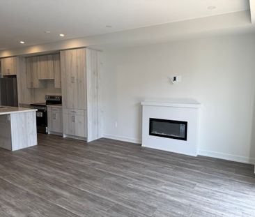 For Lease - 6 Lewis Craigie Lane, Richmond Hill, Ontario - Photo 5