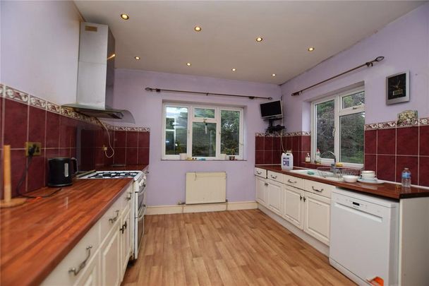 2 bedroom bungalow to rent - Photo 1