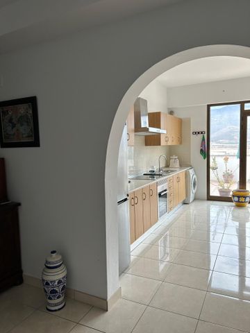 2 Bed Flat / Apartment to Rent - Photo 5