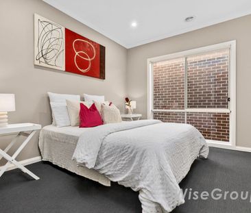 5 Jackwood Drive, Clyde North, Vic 3978 - Photo 5