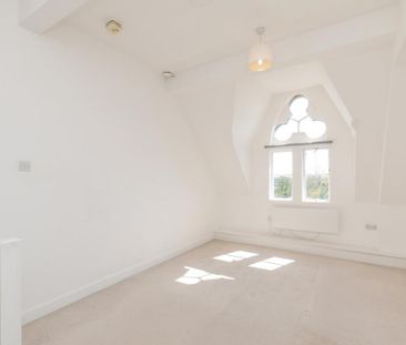 1 bedroom duplex to rent - Photo 3