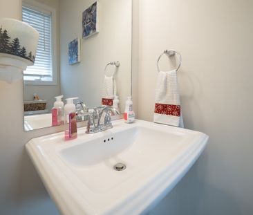 For Lease - 2B Vic Chambers Place, Brant, Ontario - Photo 6