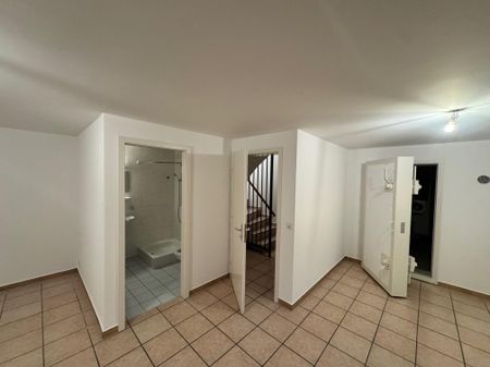 Charming semi-detached villa with 5.5 rooms in Rolle - Photo 5